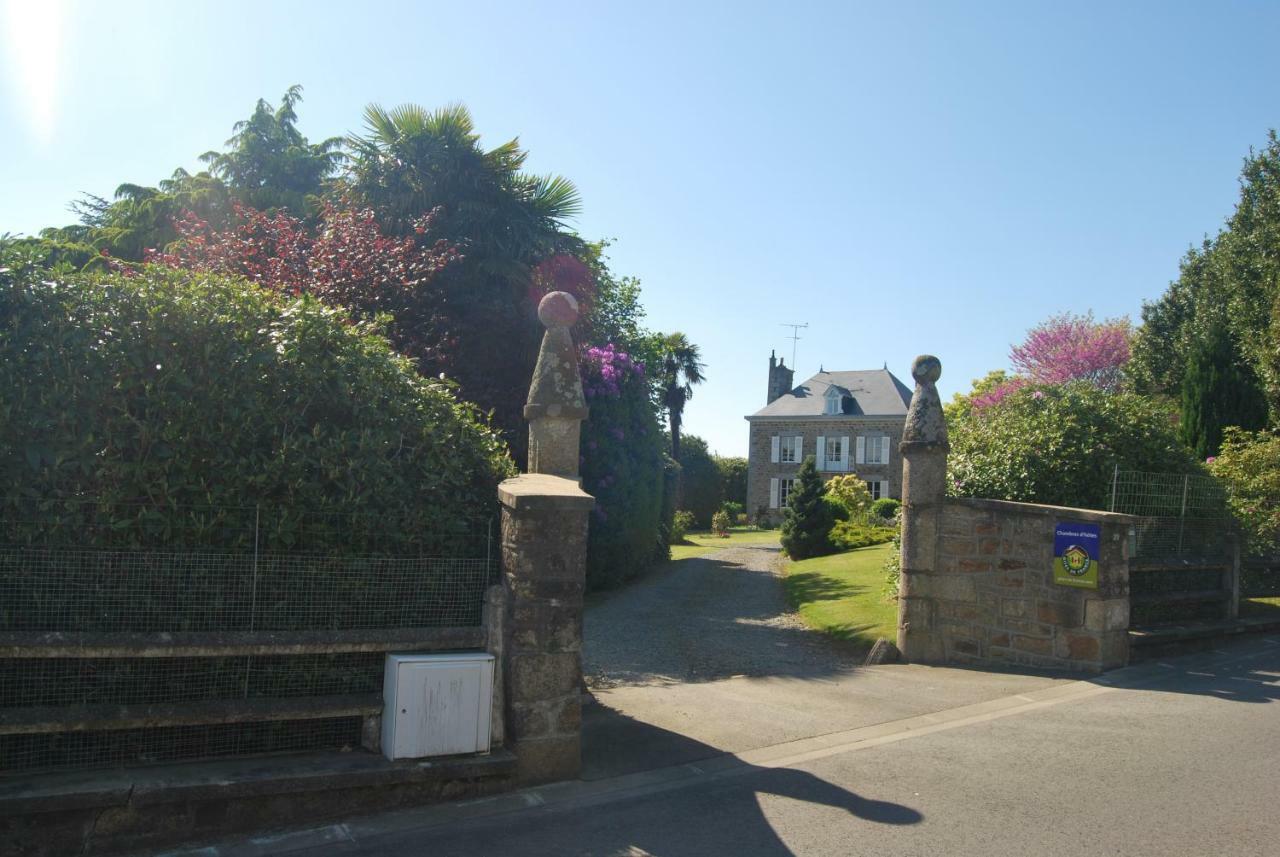 Saint-Senier-sous-Avranches B&B Le Mesnil المظهر الخارجي الصورة